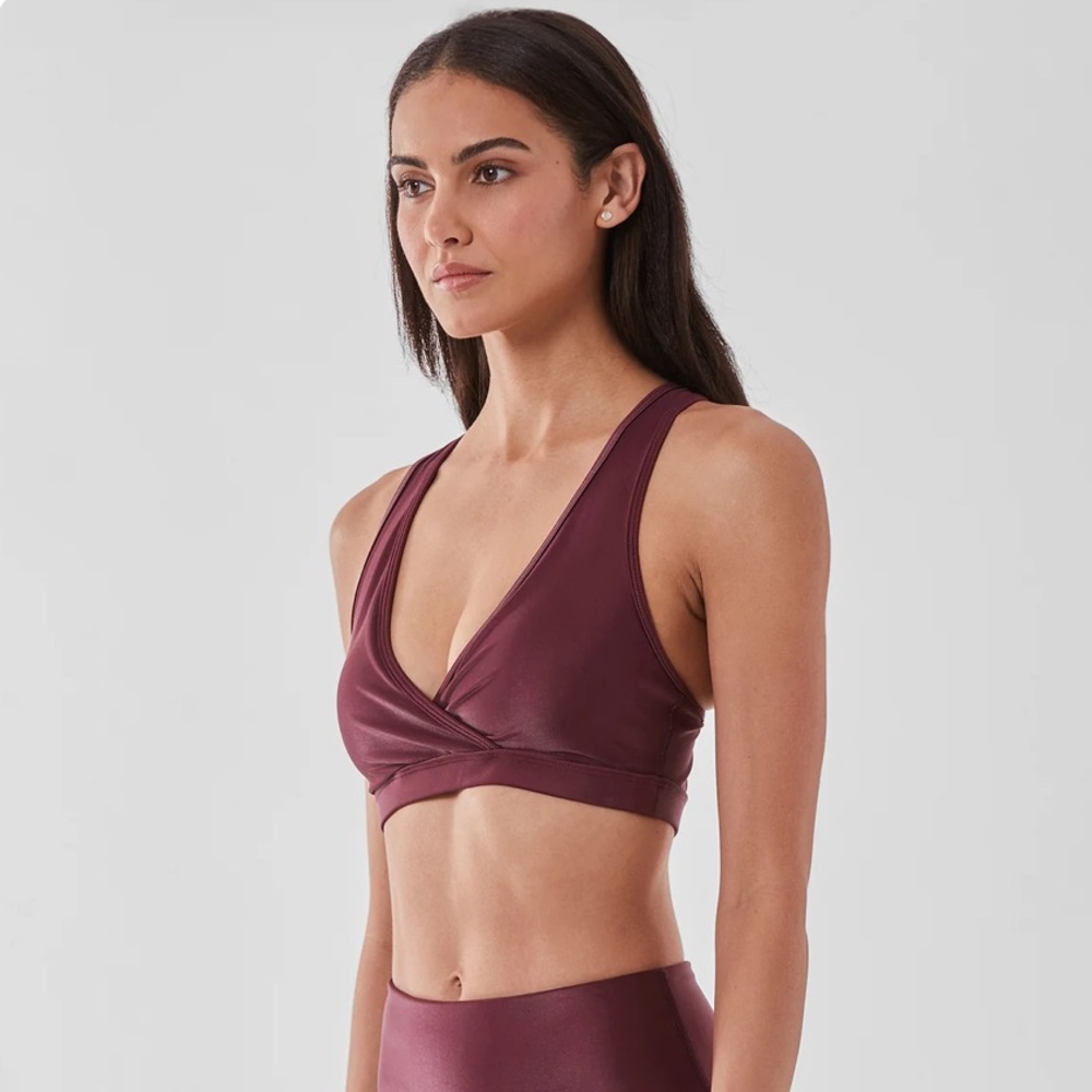 Noli Yoga Liquid Edge Bra Dark Cherry NWT